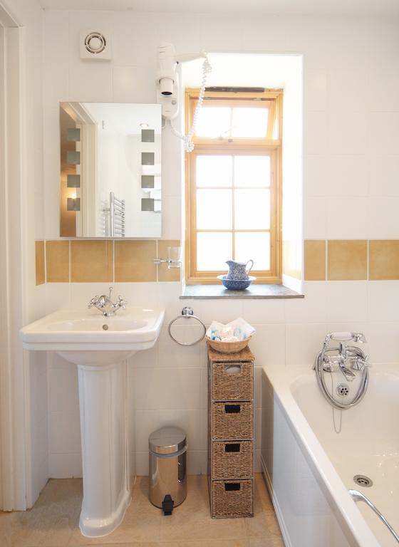 Shave Cross House Inn Bridport Room photo